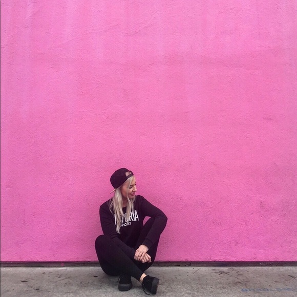 Meet your Posher, Paulina 🌸 - Picture 8 of 16